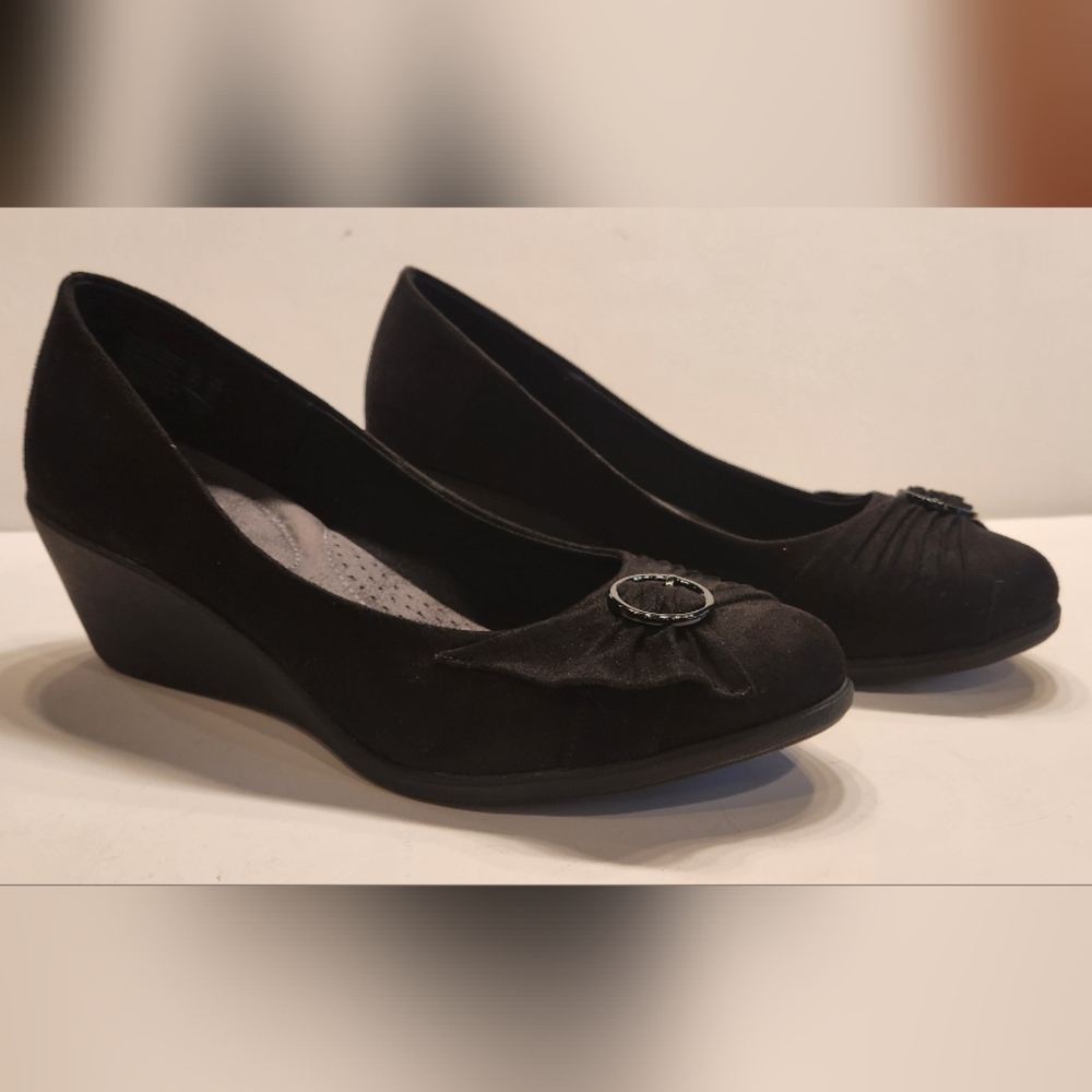Dexflex Comfort Faux Black Suede Wedges, Women's Size 10 Wide